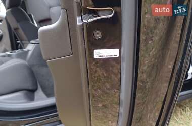 Хэтчбек Chevrolet Volt 2016 в 