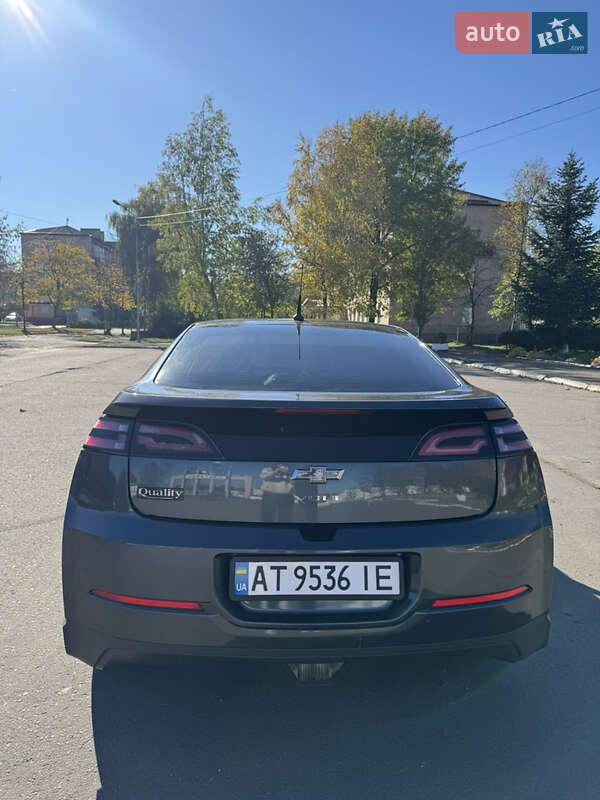 Хэтчбек Chevrolet Volt 2013 в Долине