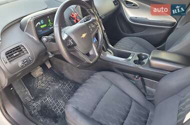 Хэтчбек Chevrolet Volt 2014 в 