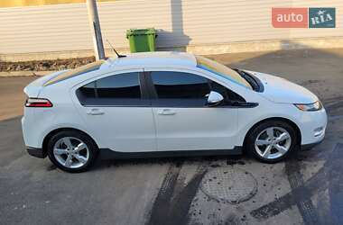 Хэтчбек Chevrolet Volt 2014 в 