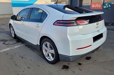 Хэтчбек Chevrolet Volt 2014 в 