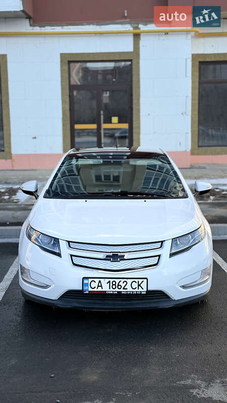 Хетчбек Chevrolet Volt 2013 в Умані