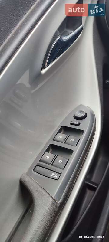 Хэтчбек Chevrolet Volt 2012 в Одессе