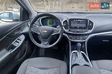 Хэтчбек Chevrolet Volt 2018 в 