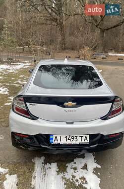 Хэтчбек Chevrolet Volt 2018 в Киеве