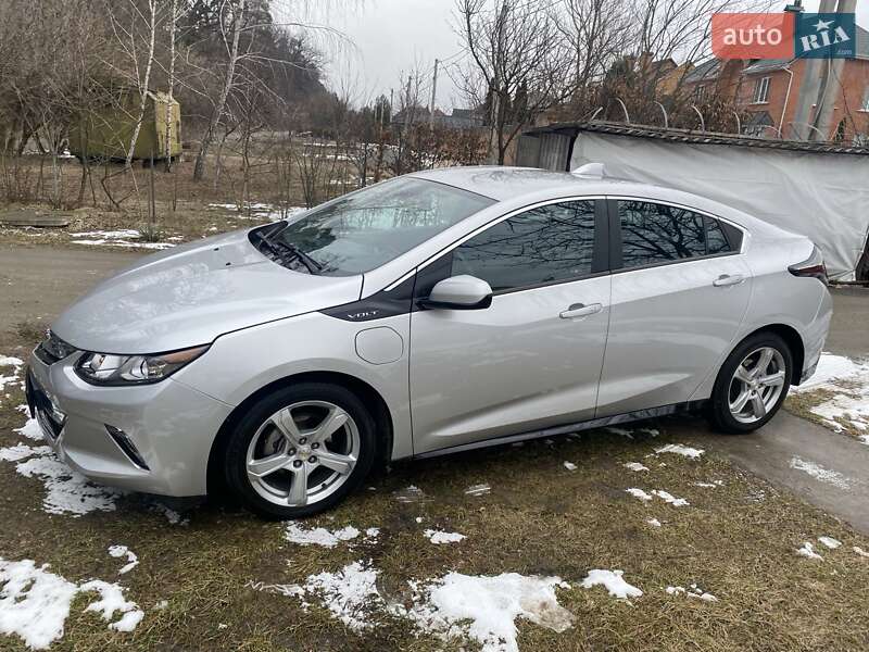 Хэтчбек Chevrolet Volt 2018 в Киеве фото 4 Хэтчбек Chevrolet Volt 2018 в Киеве