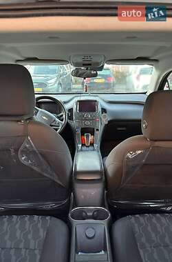 Хэтчбек Chevrolet Volt 2014 в 
