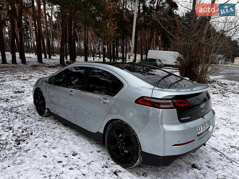 Хэтчбек Chevrolet Volt 2011 в Харькове фото 6 Хэтчбек Chevrolet Volt 2011 в Харькове