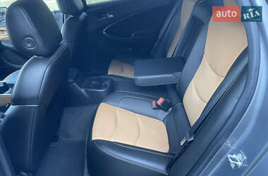Хэтчбек Chevrolet Volt 2017 в 