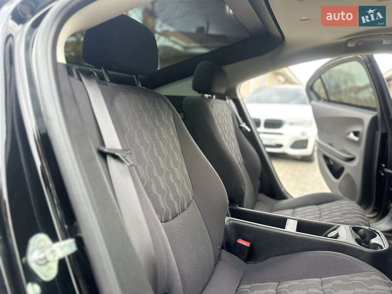 Хэтчбек Chevrolet Volt 2015 в Одессе