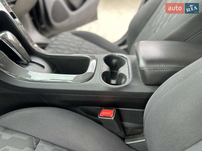 Хэтчбек Chevrolet Volt 2015 в Одессе