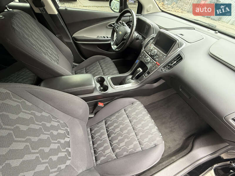 Хэтчбек Chevrolet Volt 2015 в Одессе