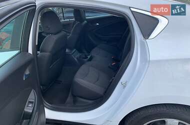 Хетчбек Chevrolet Volt 2016 в 