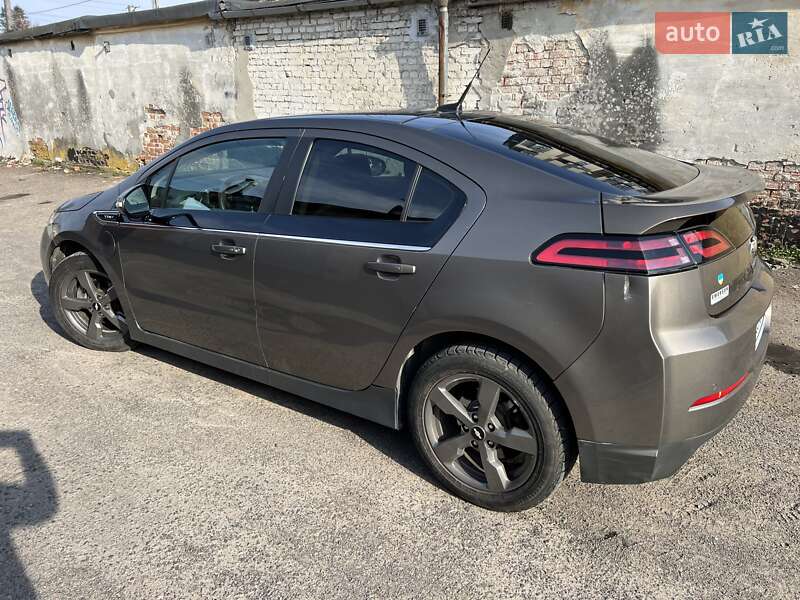 Хэтчбек Chevrolet Volt 2014 в Львове фото 2 Хэтчбек Chevrolet Volt 2014 в Львове
