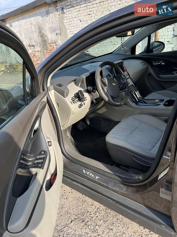 Хэтчбек Chevrolet Volt 2014 в Львове фото 7 Хэтчбек Chevrolet Volt 2014 в Львове