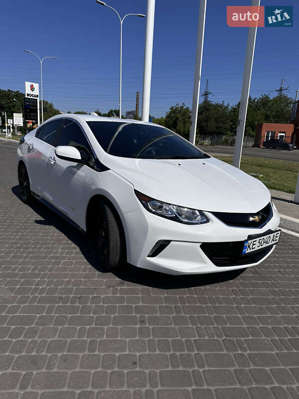 Хетчбек Chevrolet Volt 2018 в Дніпрі