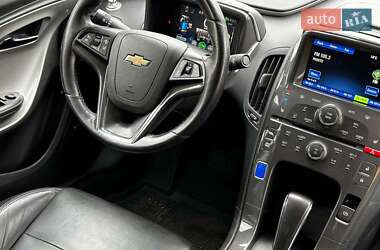 Хэтчбек Chevrolet Volt 2013 в 
