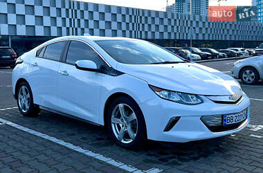 Хэтчбек Chevrolet Volt 2016 в 