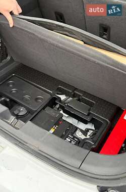 Хэтчбек Chevrolet Volt 2016 в 