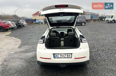 Хэтчбек Chevrolet Volt 2012 в 