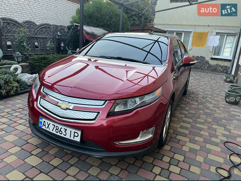 Хэтчбек Chevrolet Volt 2011 в Хмельницком