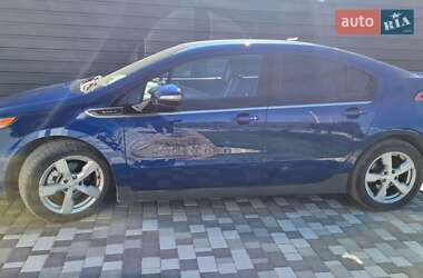 Хэтчбек Chevrolet Volt 2013 в 