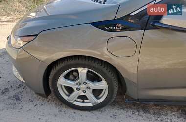 Хэтчбек Chevrolet Volt 2017 в 
