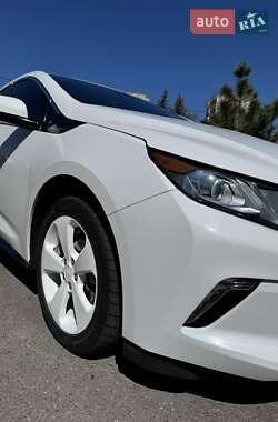 Хэтчбек Chevrolet Volt 2015 в 