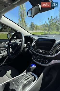 Хэтчбек Chevrolet Volt 2015 в 