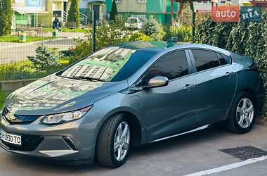 Хэтчбек Chevrolet Volt 2016 в 