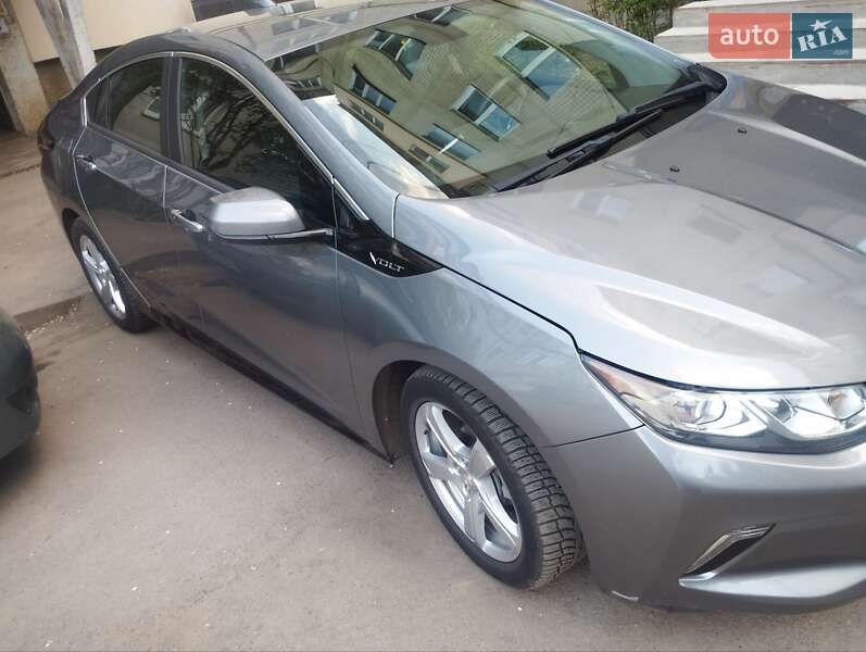 Хэтчбек Chevrolet Volt 2017 в Виннице