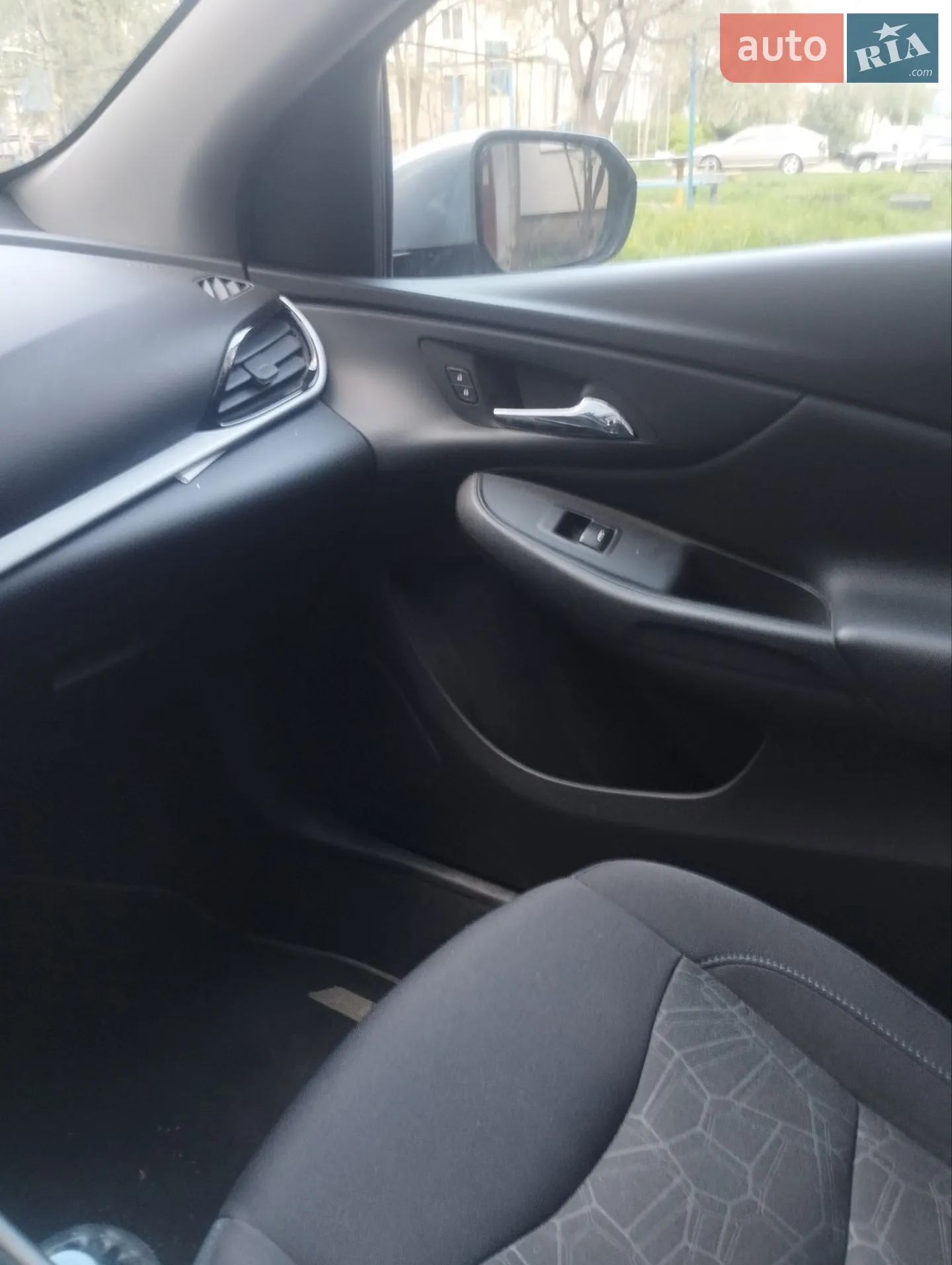 2017 Chevrolet Volt - мініатюра 7