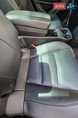 Хэтчбек Chevrolet Volt 2015 в 