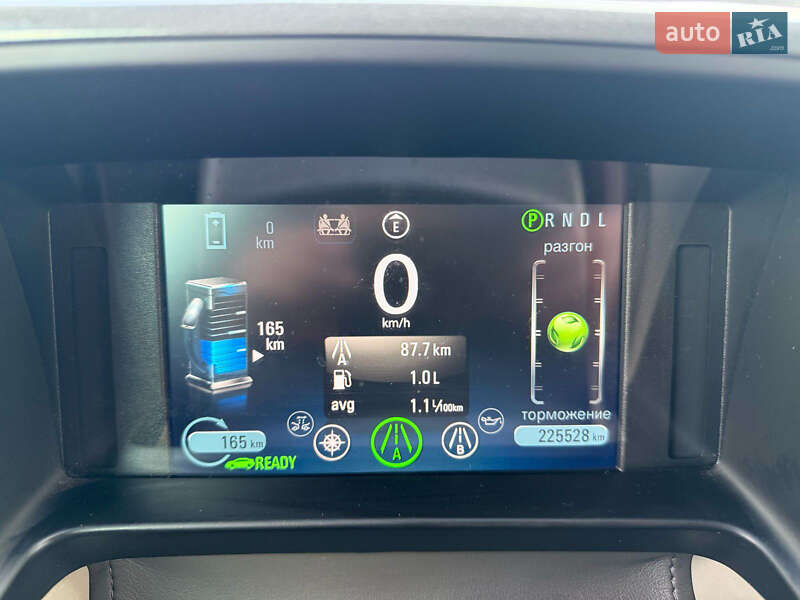 Хэтчбек Chevrolet Volt 2012 в Днепре