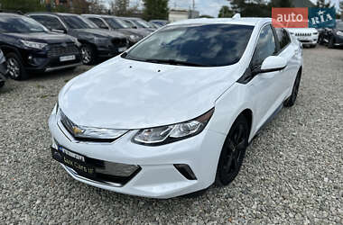 Хэтчбек Chevrolet Volt 2016 в 