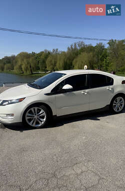 Хетчбек Chevrolet Volt 2013 в 