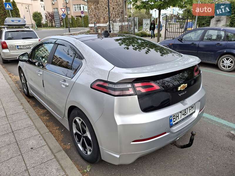 Хэтчбек Chevrolet Volt 2011 в Одессе