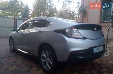 Хетчбек Chevrolet Volt 2016 в 