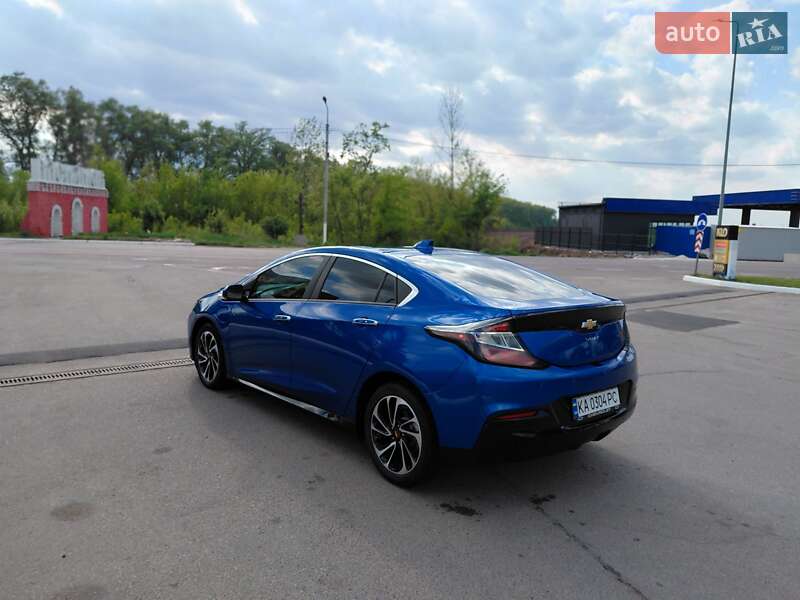 Хэтчбек Chevrolet Volt 2018 в Василькове
