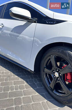 Хетчбек Chevrolet Volt 2018 в 