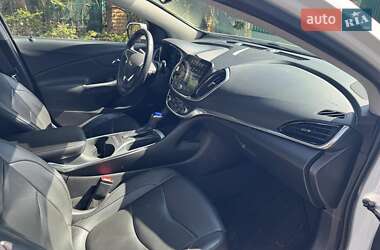 Хэтчбек Chevrolet Volt 2017 в 