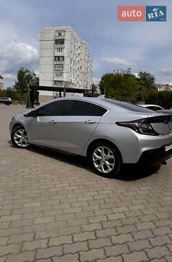 Хэтчбек Chevrolet Volt 2016 в Калуше