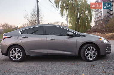 Хетчбек Chevrolet Volt 2016 в 