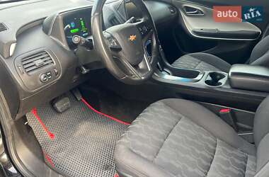 Хэтчбек Chevrolet Volt 2013 в 