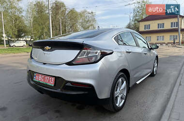 Хэтчбек Chevrolet Volt 2016 в 