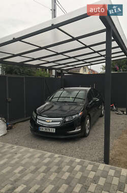 Хетчбек Chevrolet Volt 2011 в Києві