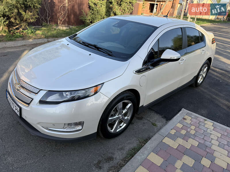 Хетчбек Chevrolet Volt 2013 в Києві