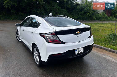 Хэтчбек Chevrolet Volt 2018 в 
