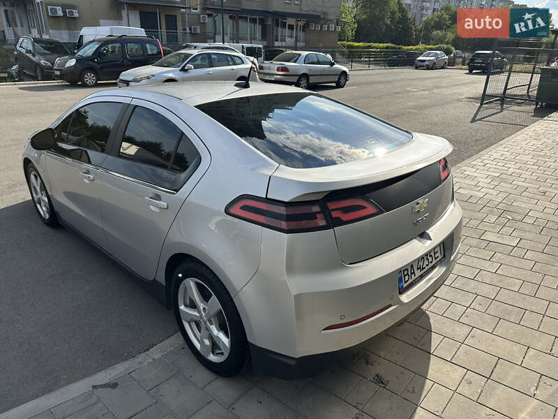 Хетчбек Chevrolet Volt 2014 в Дніпрі фото 4 Хетчбек Chevrolet Volt 2014 в Дніпрі