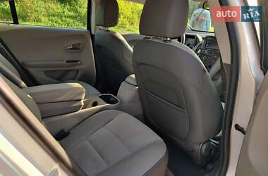 Хэтчбек Chevrolet Volt 2013 в 